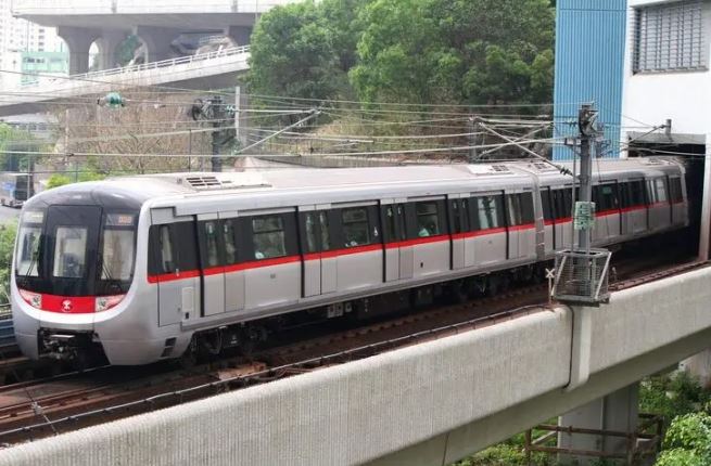 一地铁估值341 亿即将获批上市 一家地铁半年盈利几十亿